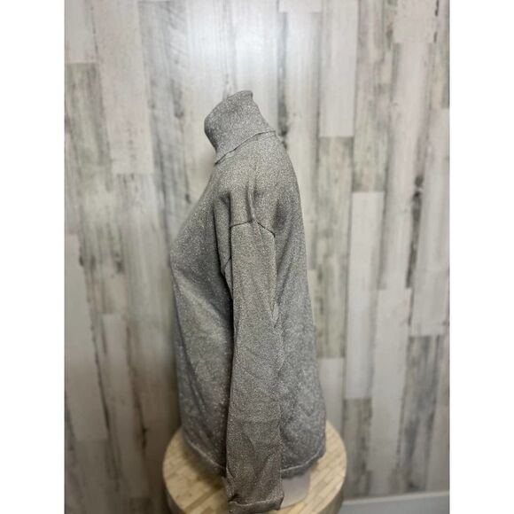 Gray turtle neck - Picture 3 of 5